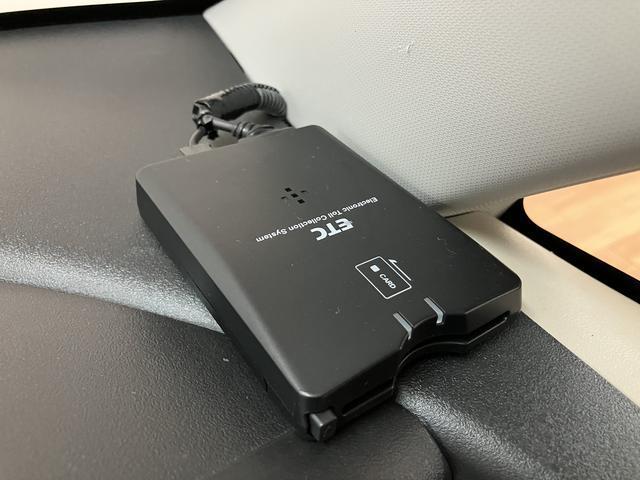 ムーヴＸスペシャル　ＣＤステレオ・ＥＴＣ車載器・リモコンキ−ＣＤステレオ・ＥＴＣ車載器・ドライブレコーダー・リモコンキー（キーレスエントリー）・電動格納ドアミラー・衝突安全ボディ・ベンチシート・エアコン・１年間走行距離無制限保証・車検整備付き（大阪府）の中古車