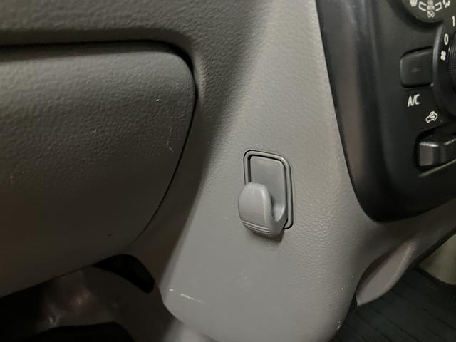 エブリイＰＣ　ＡＭ／ＦＭラジオ・ＥＴＣ車載器・リモコンキ−ＡＭ／ＦＭラジオ・ＥＴＣ車載器・エアコン・パワステ・パワーウィンドウ（フロントのみ）・リモコンキ−・両側スライドドア・１年間走行距離無制限保証・車検整備付き（大阪府）の中古車