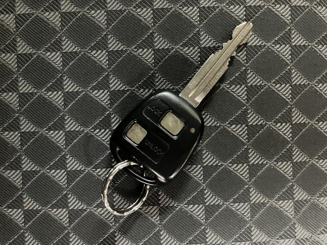 ミラジーノミニライト　純正フルセグナビ・ミニライト専用アルミホイ−ル純正フルセグナビ・電動格納ドアミラー・ミニライト専用アルミホイ−ル・オートエアコン・リモコンキ−・プラズマクラスタ−・マット／バイザ−装備（大阪府）の中古車