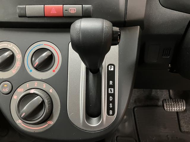 ミラＴＸバン・ＡＭ／ＦＭラジオ・電動格納ドアミラー・キーレス軽バン・ＡＭ／ＦＭラジオ・電動格納ドアミラー・キーレスエントリー・エアコン・パワーステアリング・バイザ−／ラバ−マット付き・１年間走行距離無制限保証・車検整備付き（大阪府）の中古車