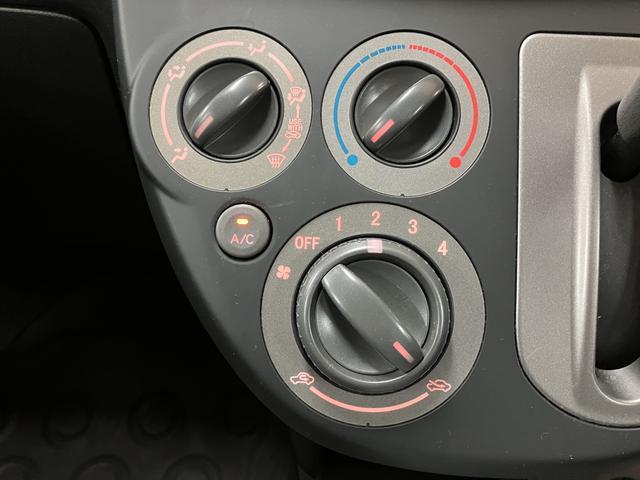 ミラＴＸバン・ＡＭ／ＦＭラジオ・電動格納ドアミラー・キーレス軽バン・ＡＭ／ＦＭラジオ・電動格納ドアミラー・キーレスエントリー・エアコン・パワーステアリング・バイザ−／ラバ−マット付き・１年間走行距離無制限保証・車検整備付き（大阪府）の中古車
