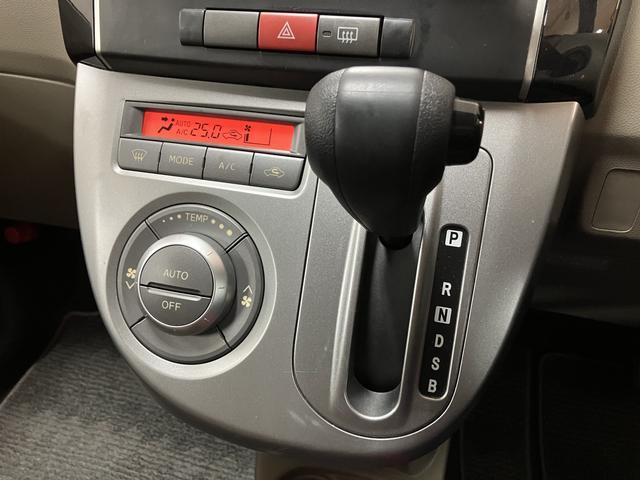 ミラＸリミテッド　純正フルセグナビ・ＥＴＣ・社外品アルミホイ−ル純正フルセグナビ・ＣＤ／ＤＶＤ／Ｂｌｕｅｔｏｏｔｈ・ＥＴＣ車載器・社外品アルミホイ−ル・電動格納ドアミラー・スマ−トキ−・マット／バイザ−装備（大阪府）の中古車