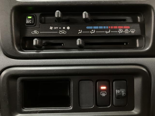 ハイゼットカーゴＤＸワンセグ対応ナビゲーション　バックカメラ　ＥＴＣ車載器　ドラレコ　フロントパワーウィンドウ　エアコン　キーレスエントリー　プライバシーガラス　バックブザー　１年間走行距離無制限保証（大阪府）の中古車