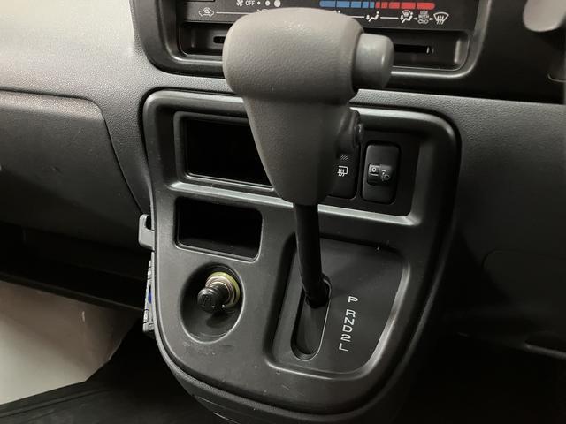 ハイゼットカーゴＤＸワンセグ対応ナビゲーション　バックカメラ　ＥＴＣ車載器　ドラレコ　フロントパワーウィンドウ　エアコン　キーレスエントリー　プライバシーガラス　バックブザー　１年間走行距離無制限保証（大阪府）の中古車