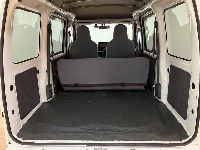 ハイゼットカーゴＤＸワンセグ対応ナビゲーション　バックカメラ　ＥＴＣ車載器　ドラレコ　フロントパワーウィンドウ　エアコン　キーレスエントリー　プライバシーガラス　バックブザー　１年間走行距離無制限保証（大阪府）の中古車