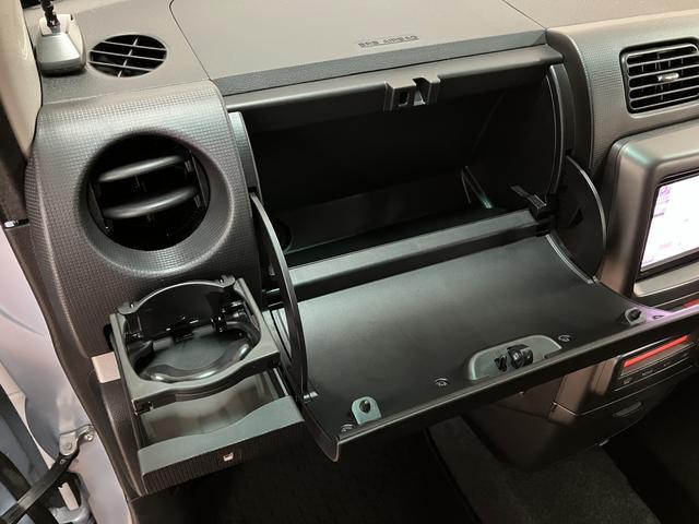 ピクシススペースカスタム　Ｘ純正ワンセグナビ・バックカメラ・社外品ドラレコ・ディスチャージヘッドランプ・オートエアコン・スマートキー・電動格納ドアミラー・ドアミラーターンランプ・マット／バイザ−装備（大阪府）の中古車