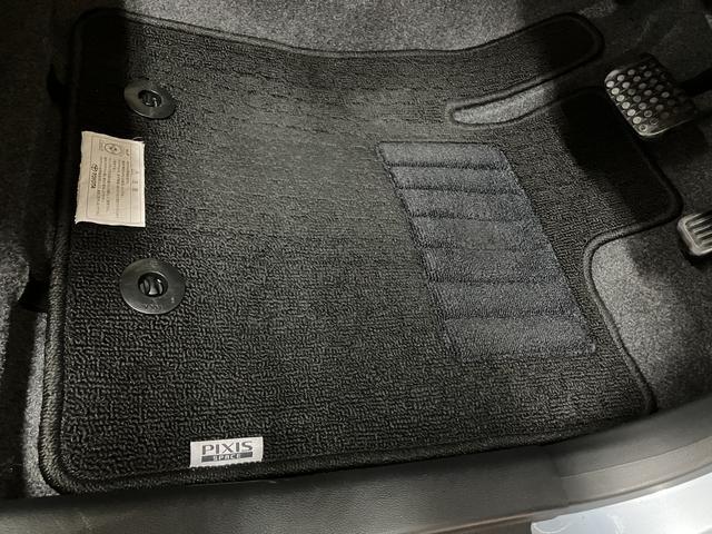 ピクシススペースカスタム　Ｘ純正ワンセグナビ・バックカメラ・社外品ドラレコ・ディスチャージヘッドランプ・オートエアコン・スマートキー・電動格納ドアミラー・ドアミラーターンランプ・マット／バイザ−装備（大阪府）の中古車