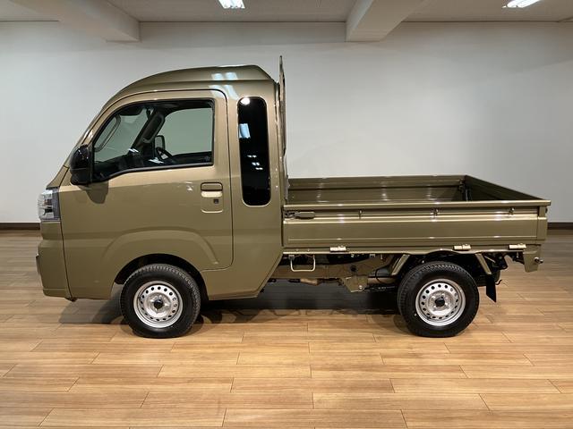 ハイゼットトラックジャンボエクストラ4WD・オーディオレス・LEDヘッドライト4WD/CVT車・オーディオレス・LEDヘッドライト・オートライト・コ−ナ−センサ−・スマ−トキ−・オーバ−ヘッドシェルフ・電動格納ドアミラー・荷台LEDライト(大阪府)の中古車