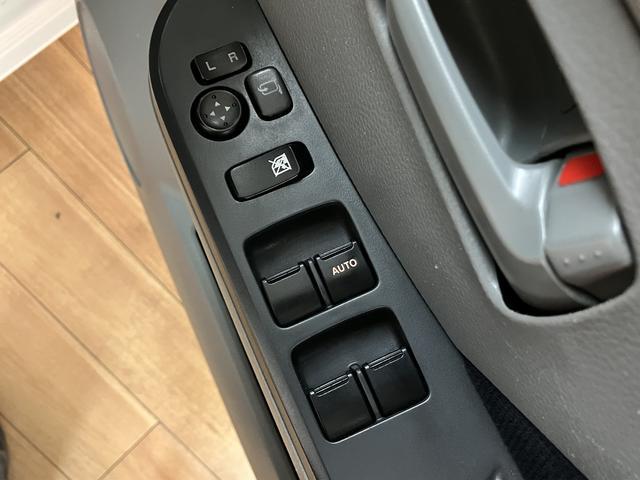 ワゴンRFX CDステレオ・社外品前後ドラレコ・電動格納ドアミラーCDステレオ・社外品前後ドラレコ・電動格納ドアミラー・リモコンキ−・エアコン・パワステ・パワ−ウインドウ・距離無制限1年保証・納車前点検整備付(大阪府)の中古車