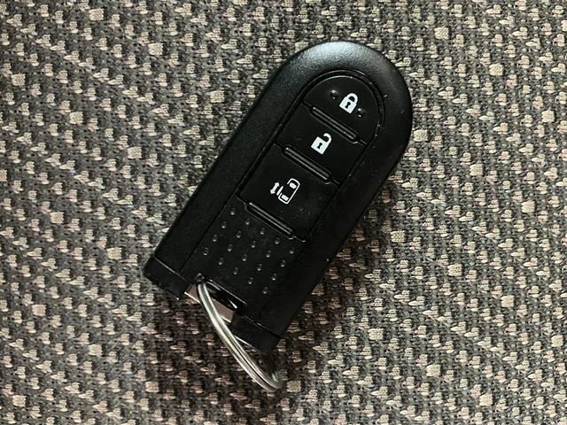 タントＸ　ＳＡIII　ナビ／バックカメラ／ドラレコナビゲーション　バックカメラ　フロントドラレコ　ＥＴＣ車載器　両側スライド片側電動スライドドア　シートヒーター　スマートアシストＩＩＩ　スマートキー　運転席シートヒーター　１年間走行距離無制限保証（大阪府）の中古車