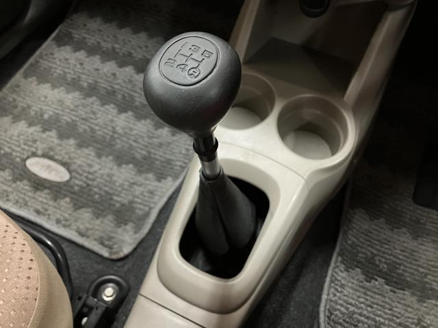 ミラL 5M/T5速マニュアルミッション 純正CDステレオ キーレスエントリー エアコン パワーウィンドウ 法定12か月点検整備付き 1年間走行距離無制限保証(大阪府)の中古車