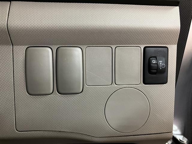 ムーヴLCD/AUXステレオ キーレスエントリー オートエアコン 電動格納ドアミラー ベンチシート 1年間走行距離無制限保証 法定12か月点検整備付き(大阪府)の中古車