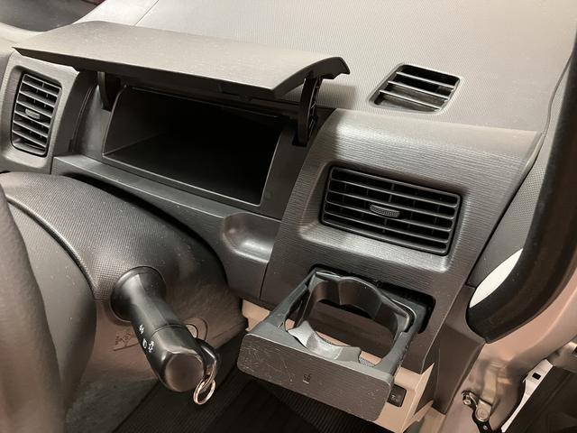 ムーヴLCD/AUXステレオ キーレスエントリー オートエアコン 電動格納ドアミラー ベンチシート 1年間走行距離無制限保証 法定12か月点検整備付き(大阪府)の中古車