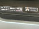 １年間距離無制限保証／衝突軽減ブレーキ／純正ナビ／ＥＴＣ／１４インチアルミ／Ｂｌｕｅｔｏｏｔｈ／フルセグＴＶ／ＤＶＤ／電動格納ドアミラー／アイドリングストップ／（大阪府）の中古車