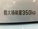 １年間距離無制限保証／衝突軽減ブレーキ／ＬＥＤヘッドライト／パワーウィンドウ／電動格納ドアミラー／キーレスエントリー／エアコン／パワステ／アイドリングストップ／オートハイビーム／横滑り防止装置／（大阪府）の中古車