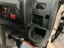 １年間距離無制限保証／切替式４ＷＤ／オートマチック／ナビ／キーレスエントリー／パワーウインド／作業灯／フォグランプ／テールゲートチェーン／Ｂｌｕｅｔｏｏｔｈ／フルセグＴＶ／（大阪府）の中古車