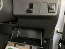 ナビゲーション　バックカメラ（ルームミラー表示）　ＥＴＣ車載器　キーフリーキー　オートエアコン　電動格納ドアミラー　ベンチシート　衝突安全ボディ　１年間走行距離無制限保証（大阪府）の中古車