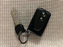 ナビゲーション　ＥＴＣ車載器　ＬＥＤヘッドライト　オートエアコン　ベンチシート　ルーフレール　スマートキー　１年間走行距離無制限保証　法定点検整備付き（大阪府）の中古車
