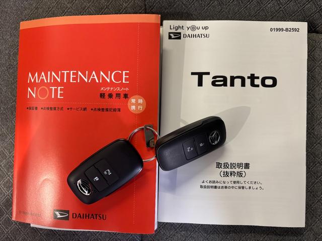 タントＸナビ取付時バックカメラ対応　フロントシートヒーター　助手席側電動スライドドア　オートエアコン　プッシュスタートスイッチ　キーフリーシ　電動格納式ドアミラー　パワーウィンドウ　アイドリングストップ機能（奈良県）の中古車