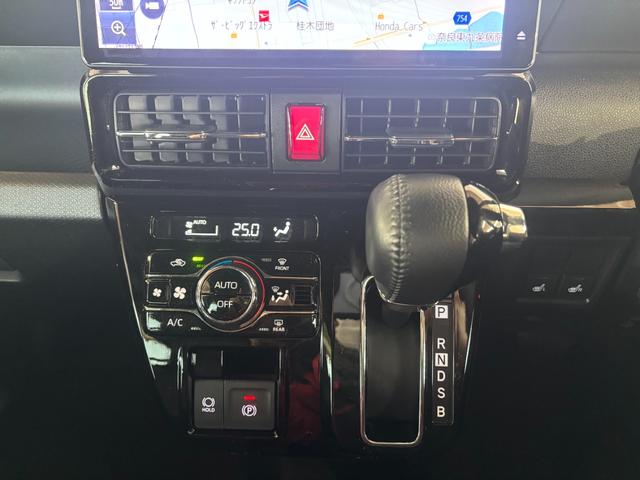 タントカスタムＲＳ１０インチ純正ナビ　パノラマモニター　ドライブレコーダー　電動パーキングブレーキ　フロントシートヒーター　電動格納式ドアミラー　パワーウィンドウ　アルミホイール　キーフリー　アイドリングストップ機能（奈良県）の中古車