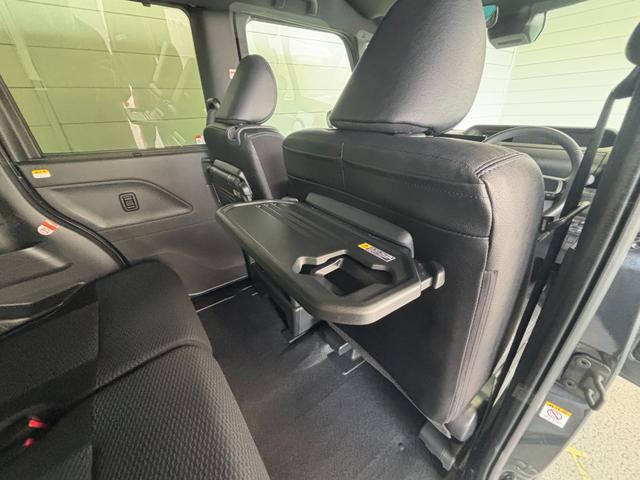 タントカスタムＲＳ１０インチ純正ナビ　パノラマモニター　ドライブレコーダー　電動パーキングブレーキ　フロントシートヒーター　電動格納式ドアミラー　パワーウィンドウ　アルミホイール　キーフリー　アイドリングストップ機能（奈良県）の中古車