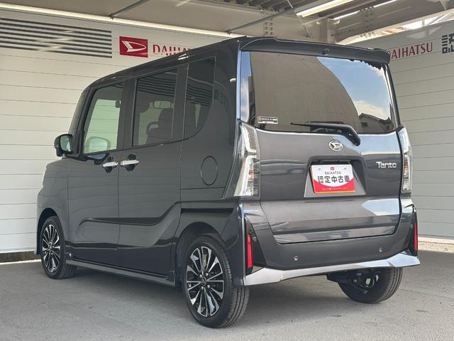 タントカスタムＲＳ１０インチ純正ナビ　パノラマモニター　ドライブレコーダー　電動パーキングブレーキ　フロントシートヒーター　電動格納式ドアミラー　パワーウィンドウ　アルミホイール　キーフリー　アイドリングストップ機能（奈良県）の中古車