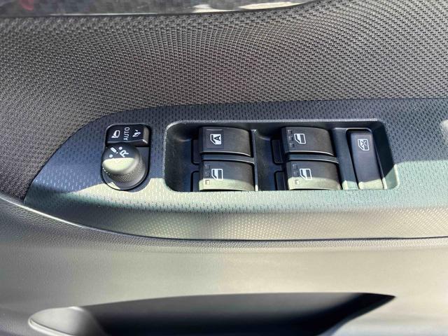 ムーヴカスタム　Ｘ　ＶＳ　ＳＡIIIオートエアコン　運転席シートヒーター　プッシュボタンスタート　アイドリングストップ　ＬＥＤヘッドランプ　アルミホイール　オーディオ穴　全周囲カメラ対応（奈良県）の中古車