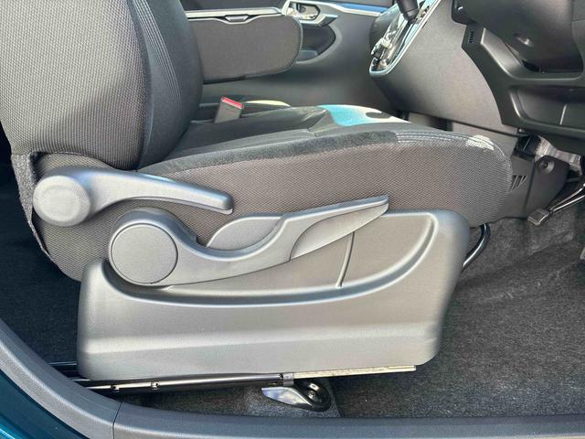 ムーヴカスタム　Ｘ　ＶＳ　ＳＡIIIオートエアコン　運転席シートヒーター　プッシュボタンスタート　アイドリングストップ　ＬＥＤヘッドランプ　アルミホイール　オーディオ穴　全周囲カメラ対応（奈良県）の中古車