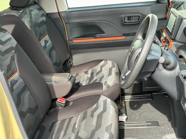 タントファンクロスナビゲーション　ドライブレコーダー　バックカメラ　ＬＥＤヘッドランプ　電動パーキング　両側パワースライドドア　前席シートヒーター　オートエアコン　キーフリーシステム（奈良県）の中古車