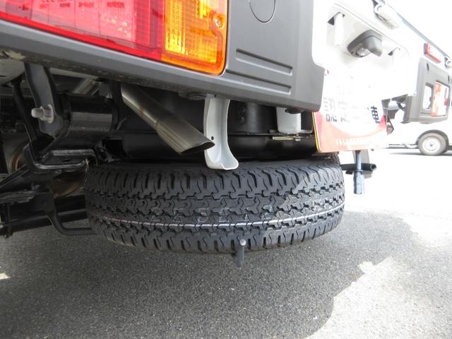 ハイゼットトラックスタンダードＡＭ／ＦＭラジオ　禁煙車　マニュアルエアコン　ＣＶＴ　パワーステアリング　運転席エアバック　ＡＢＳ（奈良県）の中古車