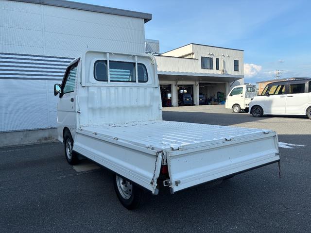 ハイゼットトラックエアコン・パワステ　スペシャルワンオーナー車　ＰＳ　切り替え４ＷＤ　禁煙　マニュアルエアコン　ＡＭ／ＦＭラジオ（奈良県）の中古車