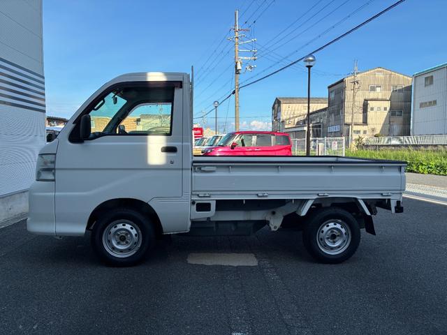 ハイゼットトラックエアコン・パワステ　スペシャルワンオーナー車　ＰＳ　切り替え４ＷＤ　禁煙　マニュアルエアコン　ＡＭ／ＦＭラジオ（奈良県）の中古車