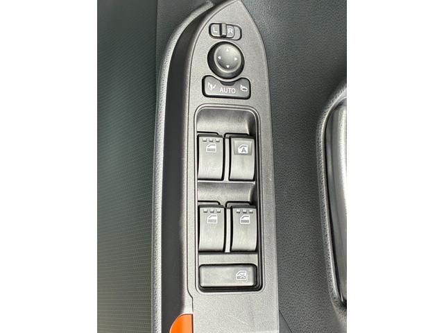 タントファンクロスＤＶＤ／ＵＳＢチューナー　バックカメラ　オートエアコン　フロントシートヒーター　電動パーキングブレーキ　ＬＥＤヘッドランプ　アルミホイール　プッシュボタンスタート　アイドリングストップ（奈良県）の中古車