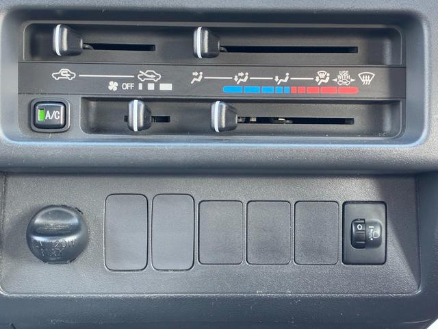 ハイゼットトラックスタンダードマニュアルエアコン　パワーステアリング　ＡＭ／ＦＭチューナー　運転席エアバッグ（奈良県）の中古車