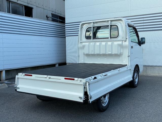 ハイゼットトラックスタンダードマニュアルエアコン　パワーステアリング　ＡＭ／ＦＭチューナー　運転席エアバッグ（奈良県）の中古車