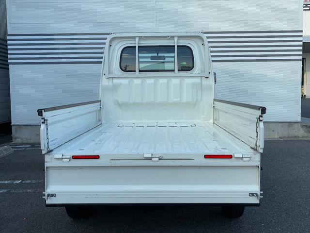 ハイゼットトラックスタンダードマニュアルエアコン　パワーステアリング　ＡＭ／ＦＭチューナー　運転席エアバッグ（奈良県）の中古車