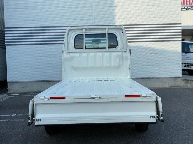 ハイゼットトラックスタンダードマニュアルエアコン　パワーステアリング　ＡＭ／ＦＭチューナー　運転席エアバッグ（奈良県）の中古車