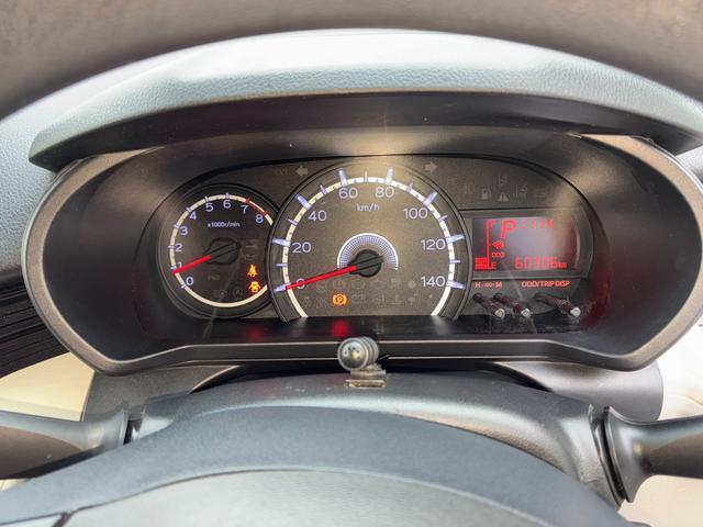 ムーヴＬ　ＳＡIIIオーディオ穴　アイドリングストップ　電動格納式ミラー　運転席シートヒーター　マニュアルエアコン　キーレスエントリー（奈良県）の中古車