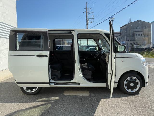 ムーヴキャンバスＧブラックアクセントＶＳ　ＳＡIIIナビゲーション　パノラマモニター　ＬＥＤヘッドランプ　オートハイビーム　運転席シートヒーター　両側パワースライドドア　　プッシュボタンスタート　電動格納式ミラー　キーフリーシステム（奈良県）の中古車