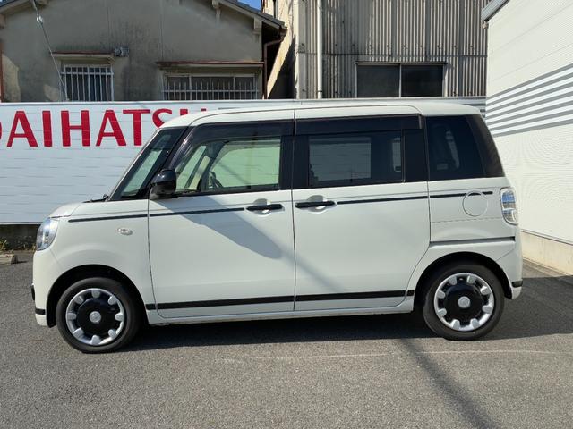 ムーヴキャンバスＧブラックアクセントＶＳ　ＳＡIIIナビゲーション　パノラマモニター　ＬＥＤヘッドランプ　オートハイビーム　運転席シートヒーター　両側パワースライドドア　　プッシュボタンスタート　電動格納式ミラー　キーフリーシステム（奈良県）の中古車