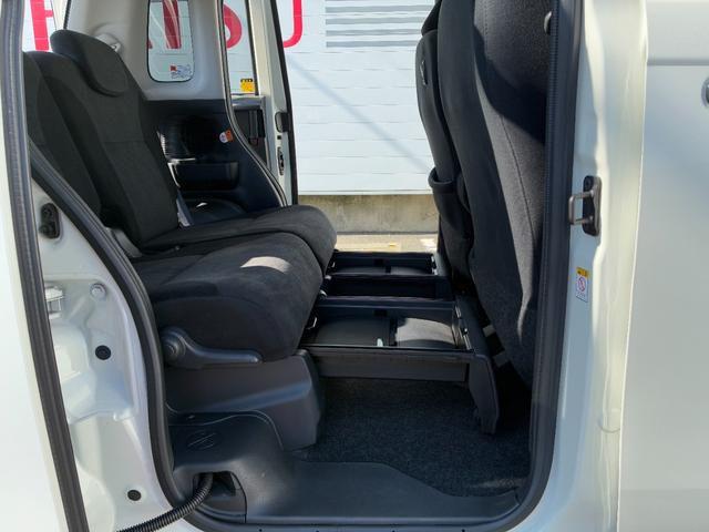 ムーヴキャンバスＧブラックアクセントＶＳ　ＳＡIIIナビゲーション　パノラマモニター　ＬＥＤヘッドランプ　オートハイビーム　運転席シートヒーター　両側パワースライドドア　　プッシュボタンスタート　電動格納式ミラー　キーフリーシステム（奈良県）の中古車