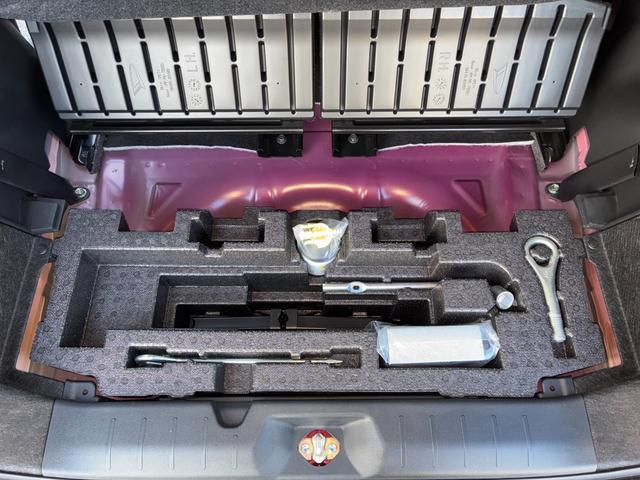 タントＸナビゲーション　ＥＴＣ　バックカメラ　アイドリングストップ　プッシュボタンスタート　前席シートヒーター　助手席側パワースライドドア　コーナーセンサー　ＬＥＤヘッドランプ　キーフリーシステム（奈良県）の中古車