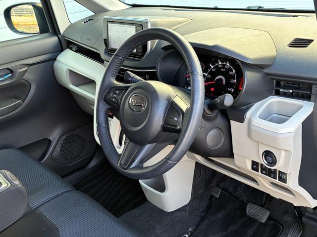 ムーヴＸリミテッドII　ＳＡIIIナビゲーション　ドライブレコーダー　バックカメラ　運転席シートヒーター　ＬＥＤヘッドランプ　プッシュボタンスタート　アイドリングストップ　オートエアコン　オートハイビーム　キーフリーシステム（奈良県）の中古車