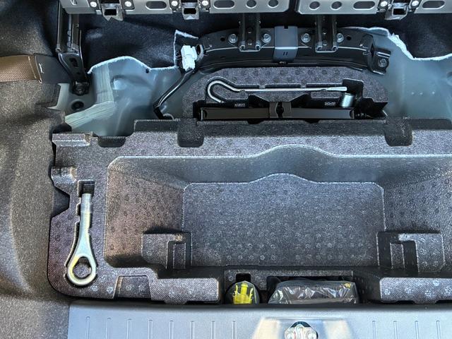 ムーヴＸリミテッドII　ＳＡIIIナビゲーション　ドライブレコーダー　バックカメラ　運転席シートヒーター　ＬＥＤヘッドランプ　プッシュボタンスタート　アイドリングストップ　オートエアコン　オートハイビーム　キーフリーシステム（奈良県）の中古車