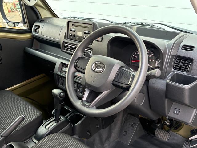 ハイゼットトラックEXTCDチューナー プッシュボタンスタート アイドリングストップ 電動格納式ミラー コーナーセンサー 荷台灯 キーフリーシステム(奈良県)の中古車