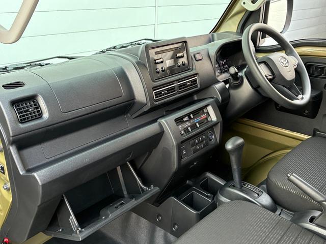 ハイゼットトラックEXTCDチューナー プッシュボタンスタート アイドリングストップ 電動格納式ミラー コーナーセンサー 荷台灯 キーフリーシステム(奈良県)の中古車