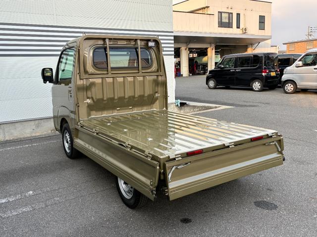 ハイゼットトラックEXTCDチューナー プッシュボタンスタート アイドリングストップ 電動格納式ミラー コーナーセンサー 荷台灯 キーフリーシステム(奈良県)の中古車