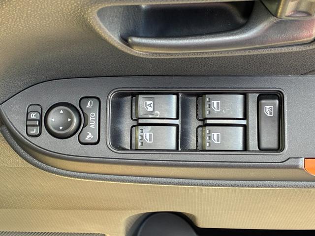 タントファンクロスＬＥＤヘッドランプ　電動パーキング　前席シートヒーター　アイドリングストップ　プッシュボタンスタート　両側パワースライドドア　オートエアコン　電動格納式ミラー（奈良県）の中古車