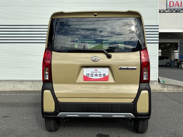 タントファンクロスＬＥＤヘッドランプ　電動パーキング　前席シートヒーター　アイドリングストップ　プッシュボタンスタート　両側パワースライドドア　オートエアコン　電動格納式ミラー（奈良県）の中古車