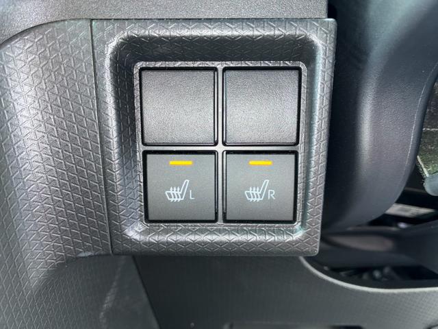 タントＸナビゲーション　ドライブレコーダー　バックカメラ　ＬＥＤヘッドランプ　アイドリングストップ　前席シートヒーター　電動パーキング　キーフリーシステム　助手席側パワースライドドア（奈良県）の中古車